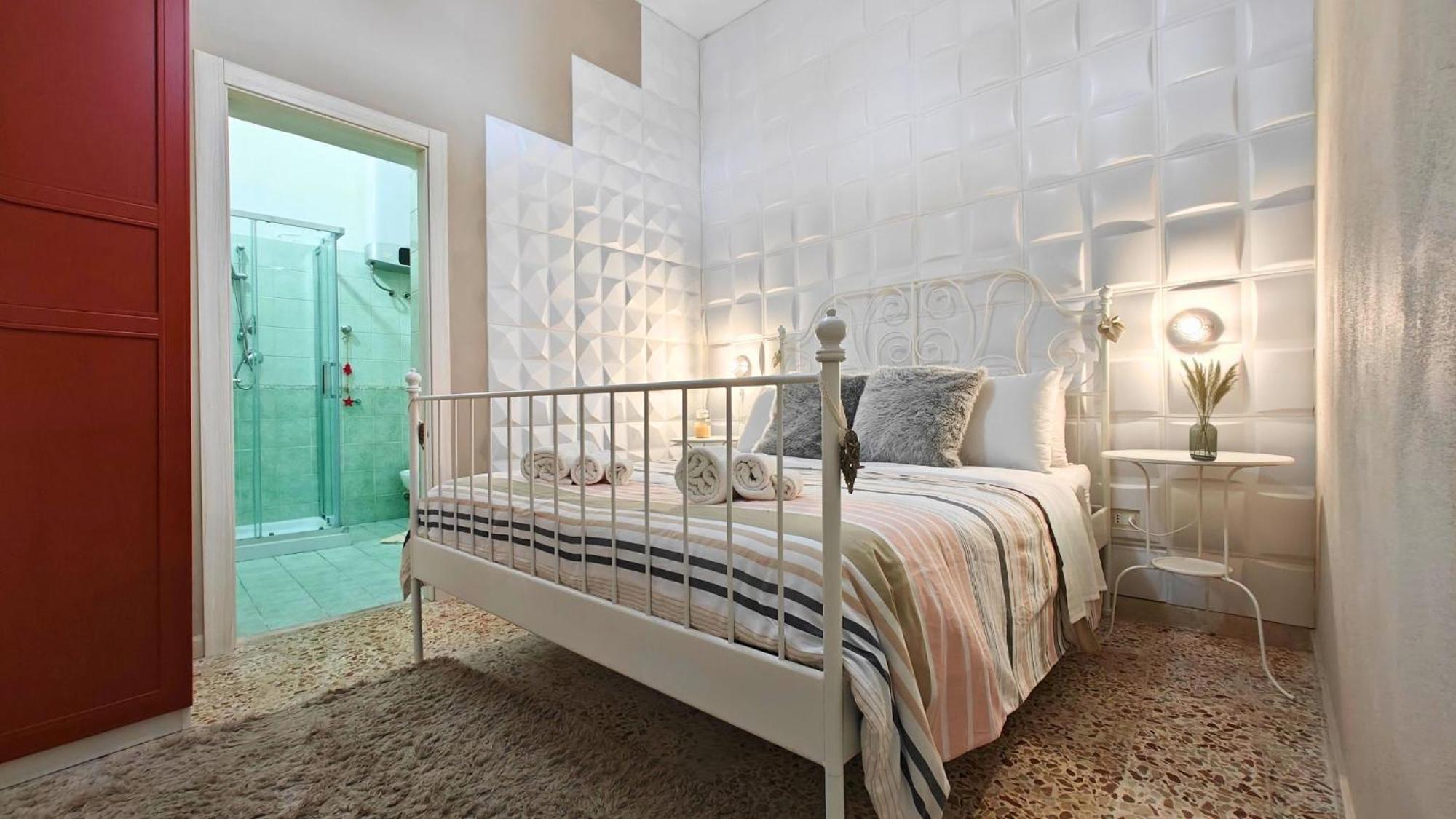Апартаменты Delizia House Ortigia,Centro Citta, Vicino Al Mare Сиракузы Экстерьер фото